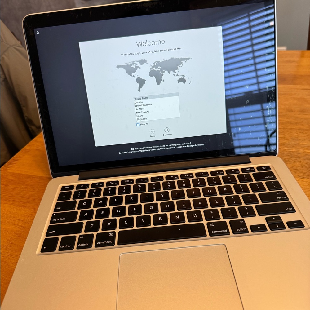 Apple MacBook Pro 13 inch